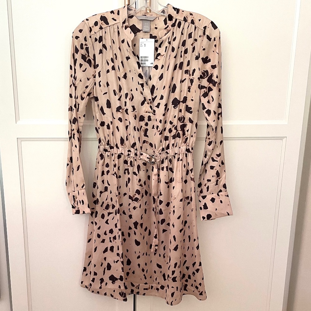 NWT! H&M | Animal Print Shirtdress with Belt - Picture 1 of 7